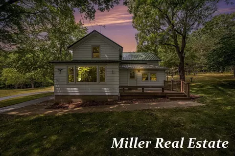 7067 W Irving, Middleville, MI 49333