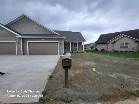 503 Bush, Three Rivers, MI 49093 photo 6