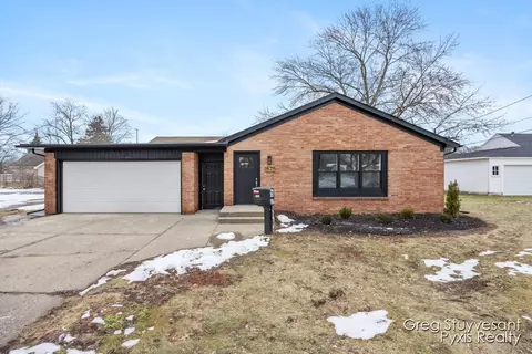 1629 Kentfield, Wyoming, MI 49519
