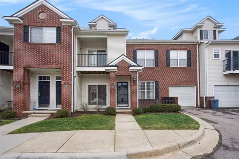 331 Scio Vlg #175, Ann Arbor, MI 48103