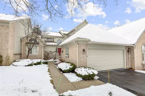 114 Hampton, Northville, MI 48168