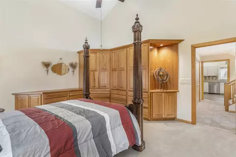 402 Julias, Marshall, MI 49068 photo 18