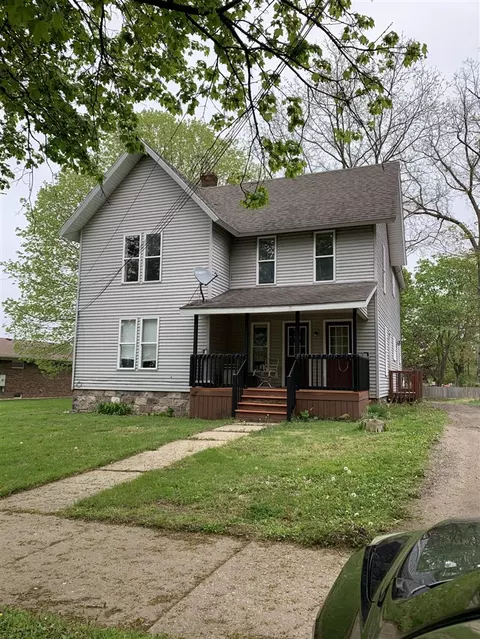 121 S Main, Olivet, MI 49076