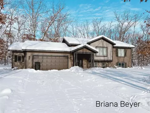 3251 Glenwood, Hamilton, MI 49419