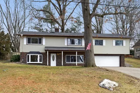 623 Aquaview, Kalamazoo, MI 49009