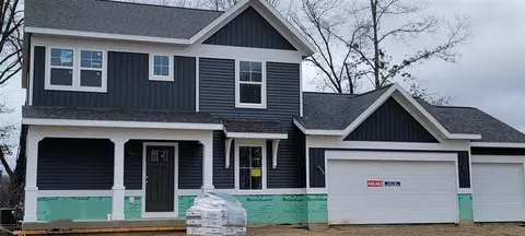 1318 Kimber #103, Lowell, MI 49331