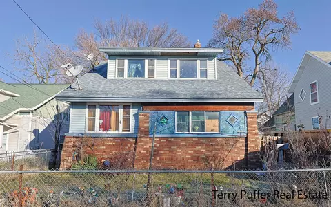 29 Home, Grand Rapids, MI 49507