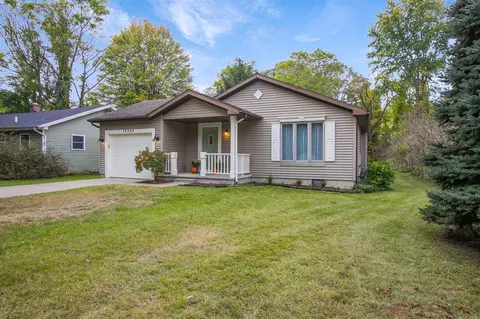 13252 Detroit, Sawyer, MI 49125