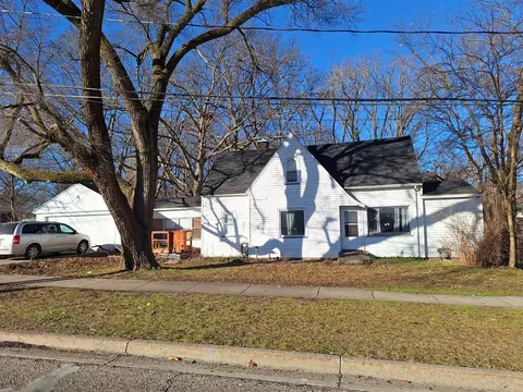 1478 Allen, Muskegon, MI 49442