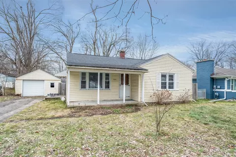 3121 Random, Kalamazoo, MI 49004