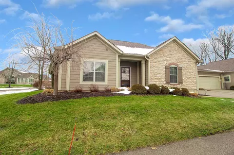 958 Bridge Crst, Ada, MI 49301