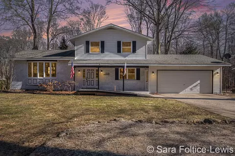 12974 Lakeshore, Grand Haven, MI 49417