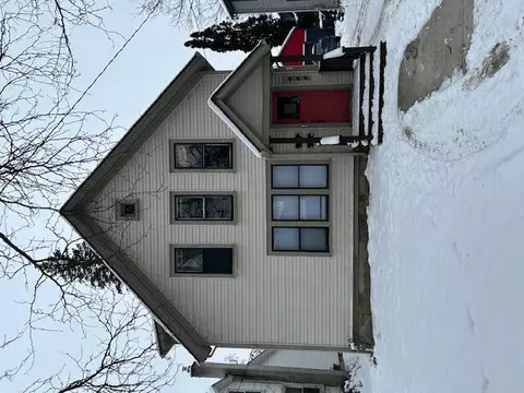 829 Miller, Ann Arbor, MI 48103