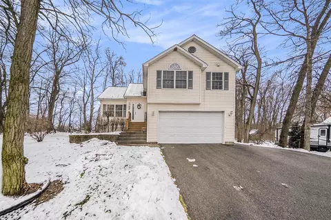 Exterior - 2018 Elwood, Spring Arbor, MI 49283 photo 4 of 9