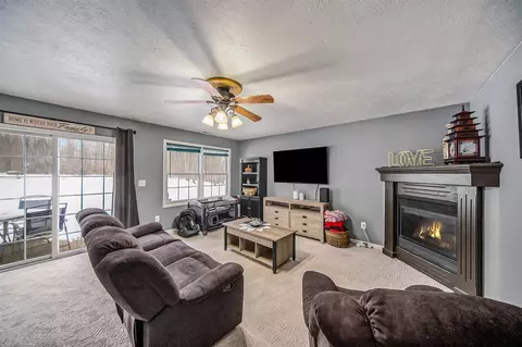 Living - 2018 Elwood, Spring Arbor, MI 49283 photo 3 of 5