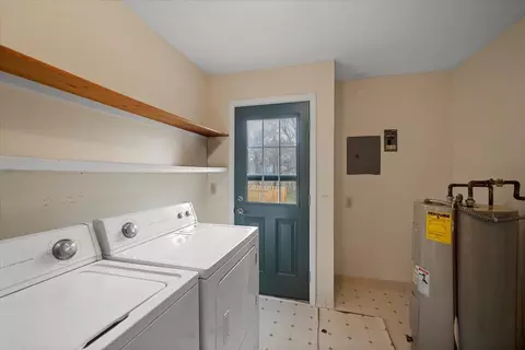 3107 Wolverine, Ann Arbor, MI 48108 | 19 Photos - Movoto