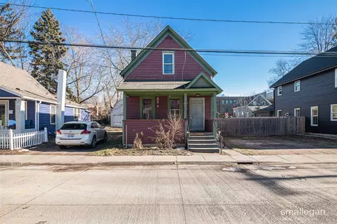 314 Robey, Grand Rapids, MI 49506