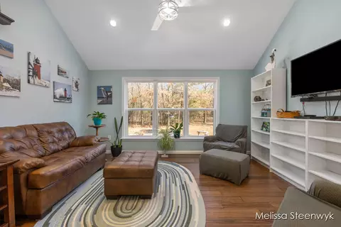 Bedroom - 923 60th, Pullman, MI 49450 photo 1 of 5