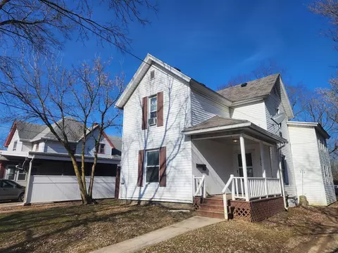 1910 Pringle, Jackson, MI 49203