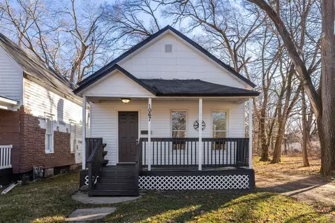 1067 Mcalister, Benton Harbor, MI 49022