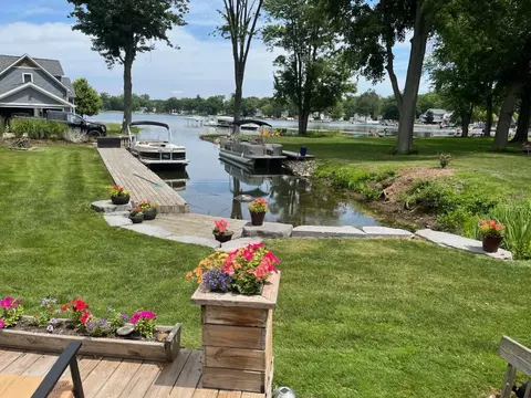 5199 Redding, Pinckney, MI 48169 photo 3