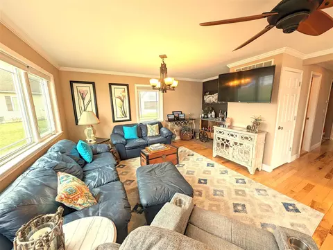 5199 Redding, Pinckney, MI 48169 photo 9