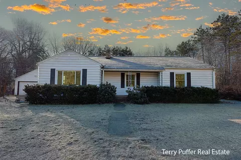 2559 Vig, Spring Lake, MI 49456