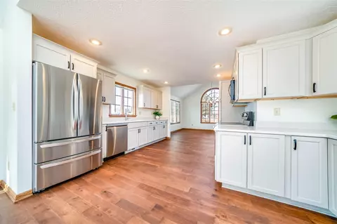 Kitchen - 305 Annes, Plainwell, MI 49080 photo 2 of 3