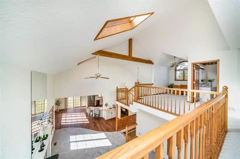 Entry Way - 305 Annes, Plainwell, MI 49080 photo 2 of 3
