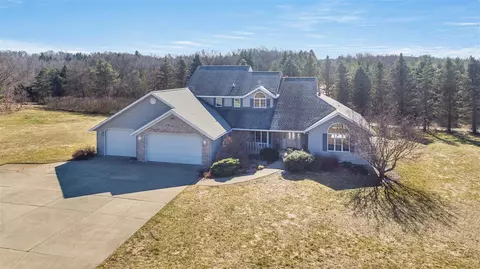 Exterior - 305 Annes, Plainwell, MI 49080 photo 4 of 9