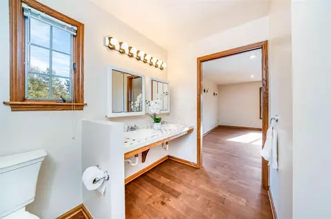 Bath - 305 Annes, Plainwell, MI 49080 photo 1 of 4