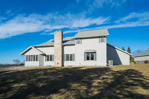 Exterior - 305 Annes, Plainwell, MI 49080 photo 6 of 9