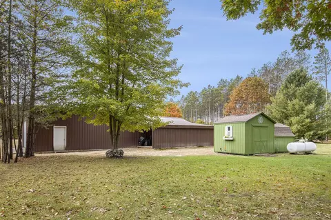 Exterior - 3630 E Baker, Hesperia, MI 49421 photo 2 of 20