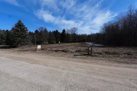 3551 S 5 12, Harrietta, MI 49638