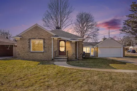 3021 Kalamazoo, Grand Rapids, MI 49508