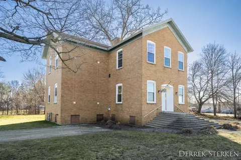 16840 Main, Nunica, MI 49448