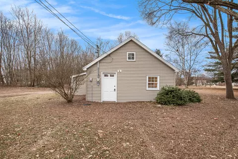 650 Quarterline, Newaygo, MI 49337