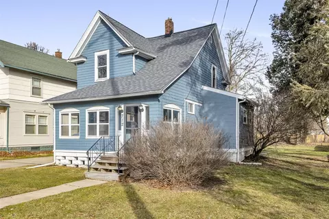 Exterior - 712 Griswold, Jackson, MI 49203 photo 3 of 6