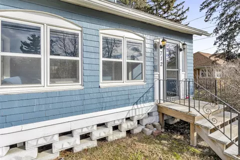 Exterior - 712 Griswold, Jackson, MI 49203 photo 4 of 6