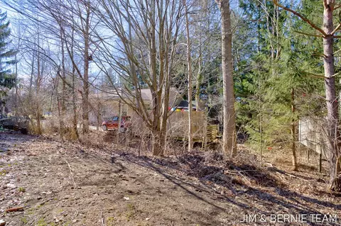 490 Union, Douglas, MI 49406 photo 7