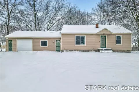 1363 S Quarterline, Muskegon, MI 49442