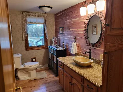 Bath - 11497 S Woodruff, Blanchard, MI 49310 photo 1 of 3