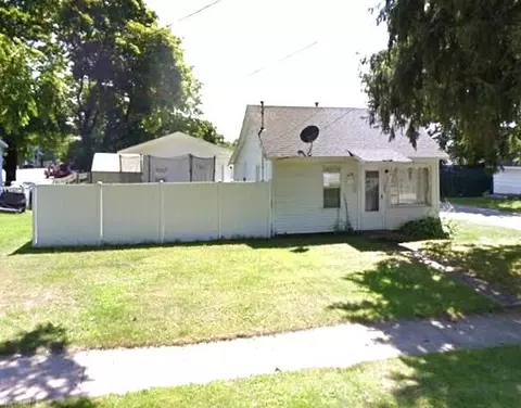 40 E State, Grant, MI 49327