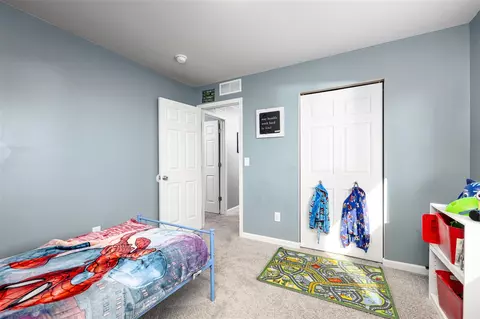 Bedroom - 7029 Jolyn, Jackson, MI 49201 photo 5 of 11