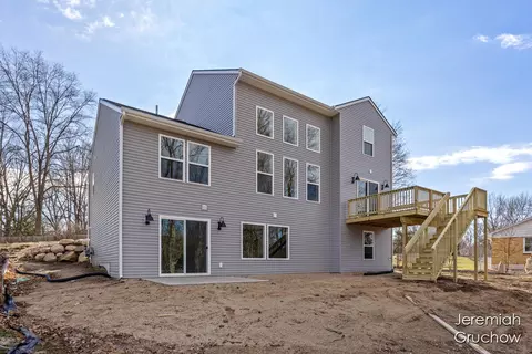 Exterior - 939 Buttrick, Ada, MI 49301 photo 3 of 12