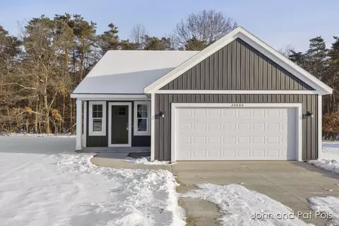20660 Rolling Hls, Big Rapids, MI 49307