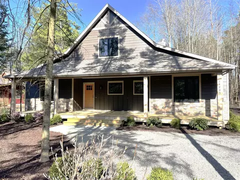 Exterior - 14205 Wildwood, Harbert, MI 49115 photo 2 of 5