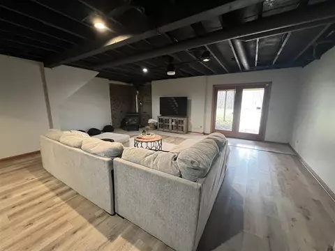 Living - 9075 Ferris, Grant, MI 49327 photo 2 of 4