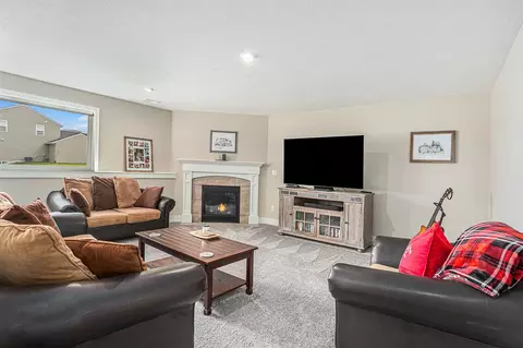 Living - 12100 Harvest Home, Lowell, MI 49331 photo 5 of 6