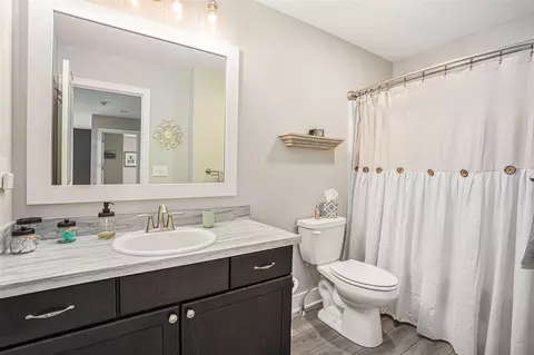 Bath - 12100 Harvest Home, Lowell, MI 49331 photo 3 of 5